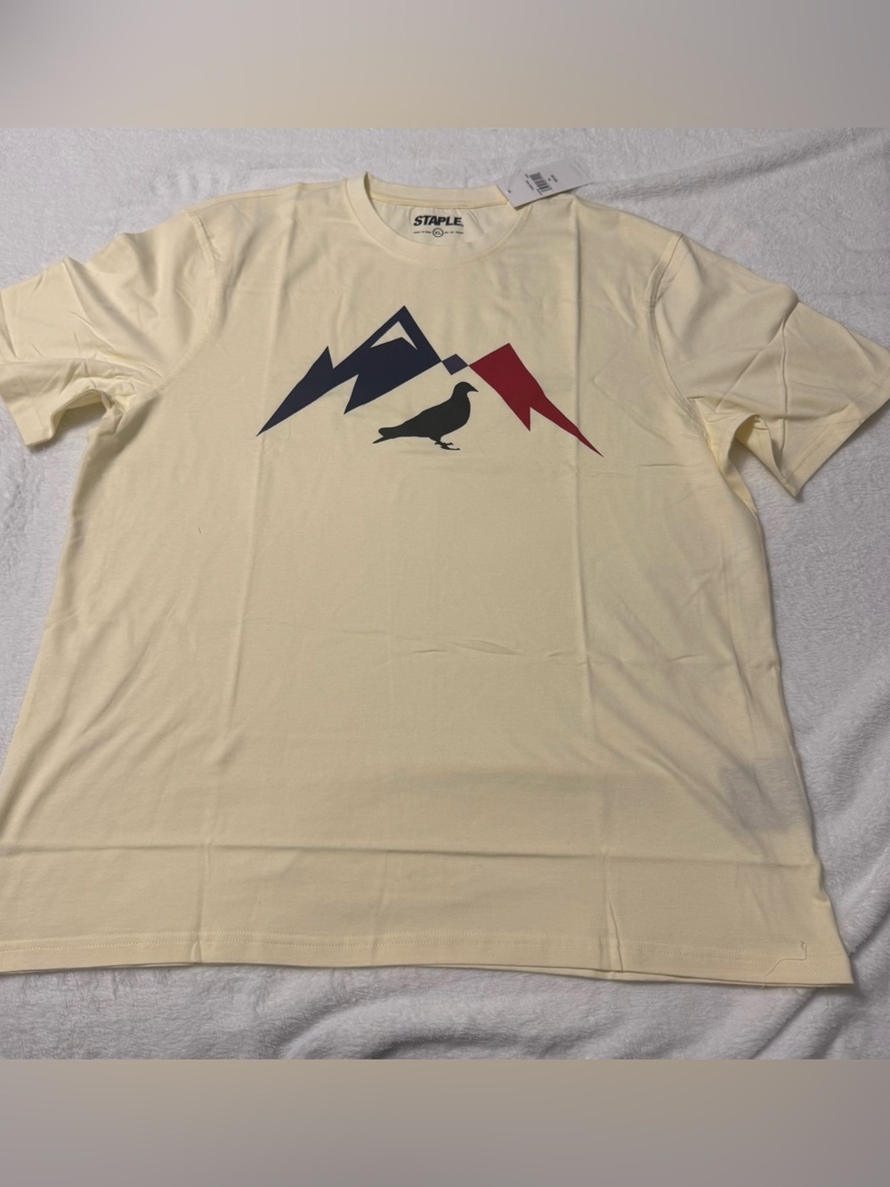 Staple Men’s Pigeon Cream Tee Size XL